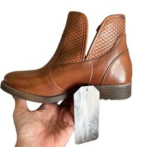 NEW Bed Stu Roan Gossip Ankle Boot Tan Handmade Leather Distressed Womens 7